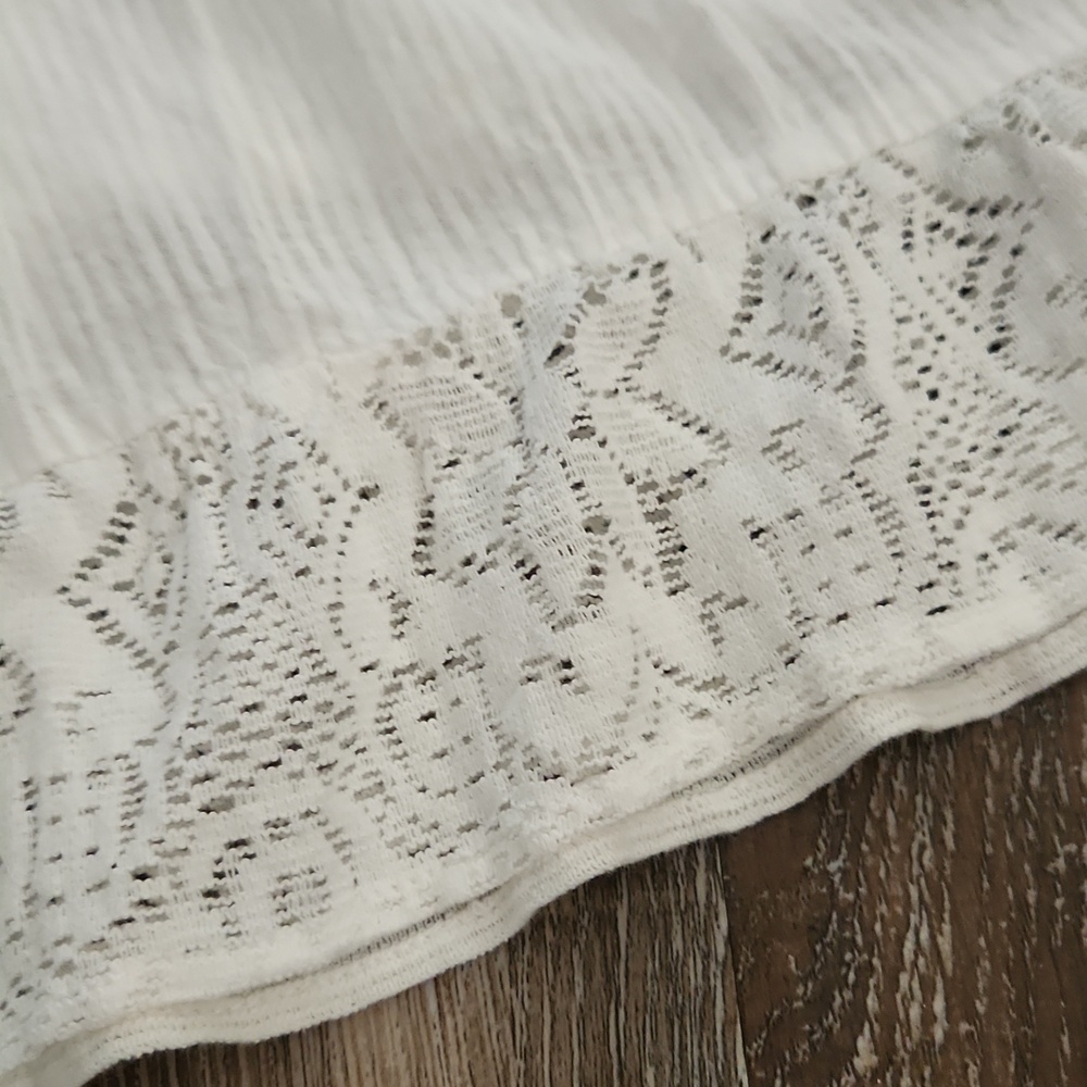 Women's White Lace Tiered Midi Skirt - Picture 2 of 7